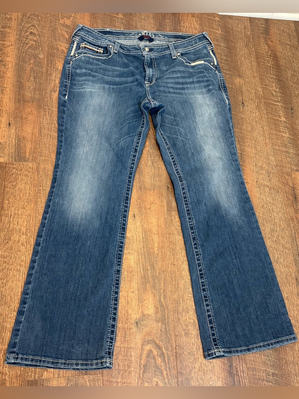 Ariat Women's Faded Blue Flare Jeans